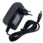 Chargeur 12V 0.5A/1A/2A Pour Alimentation - Noir